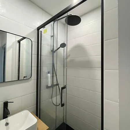 Apartamento Cozy 2-room Haussmann - Buttes Chaumont *